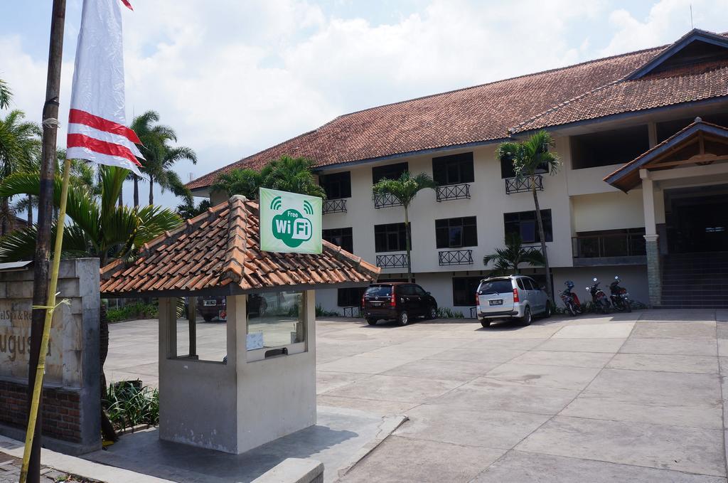Hotel Augusta Garut Exterior foto