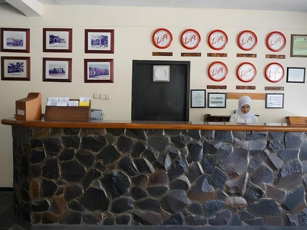 Hotel Augusta Garut Exterior foto