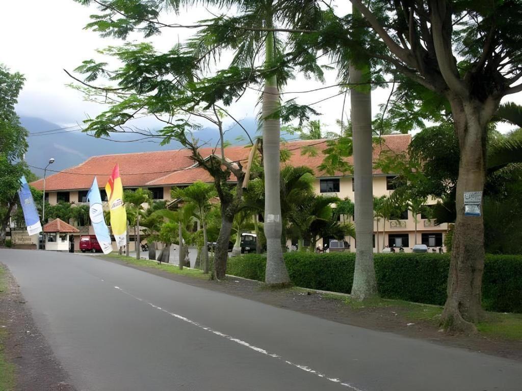 Hotel Augusta Garut Exterior foto
