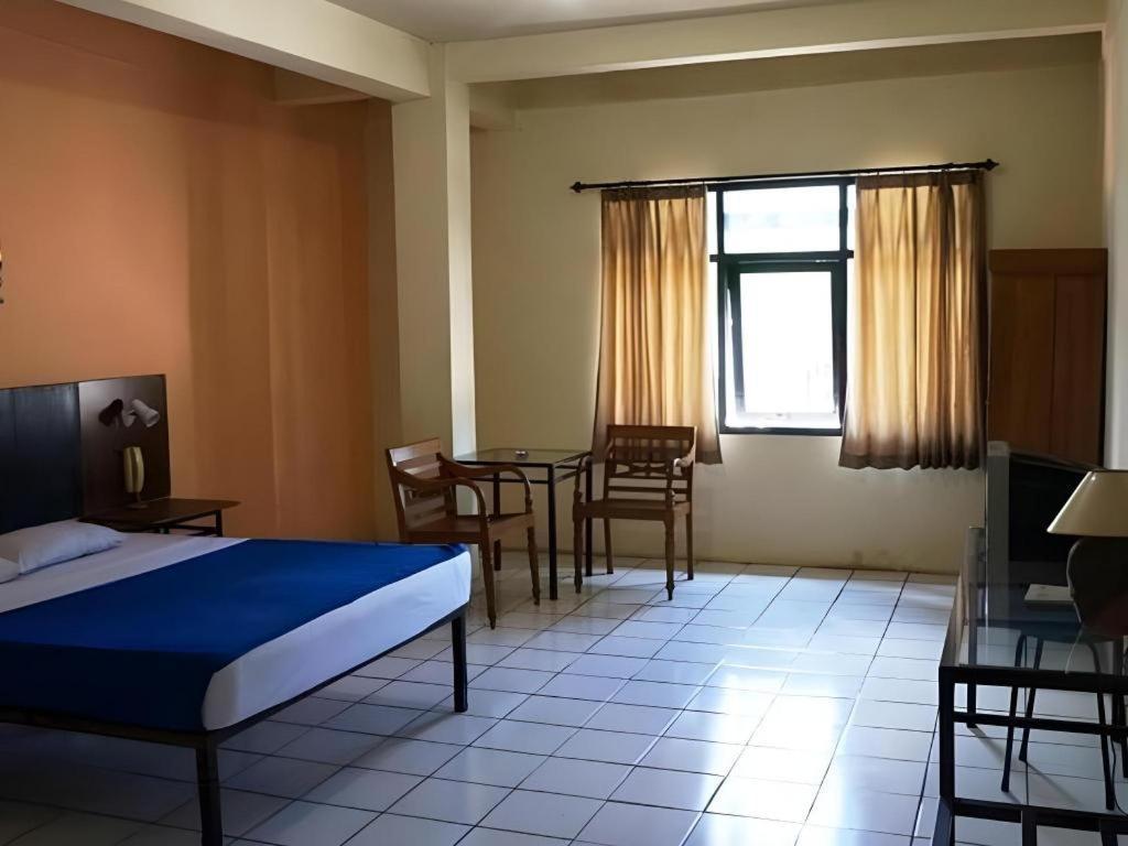 Hotel Augusta Garut Exterior foto