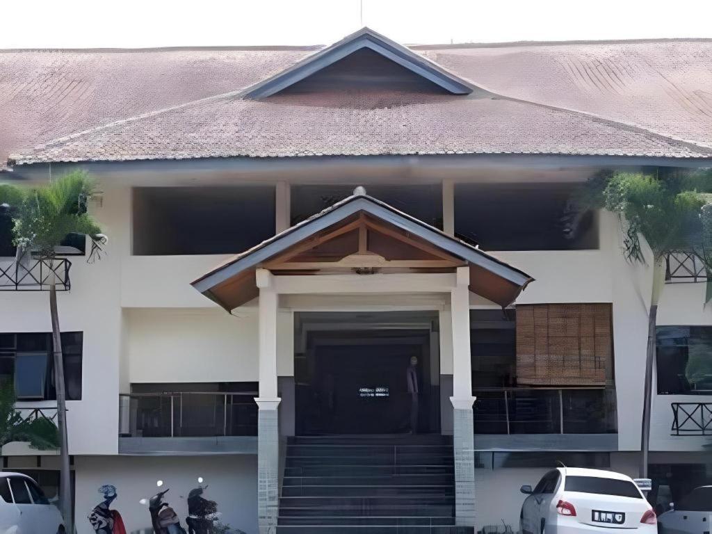 Hotel Augusta Garut Exterior foto