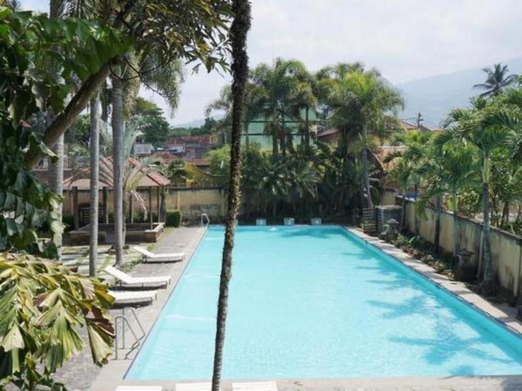Hotel Augusta Garut Exterior foto